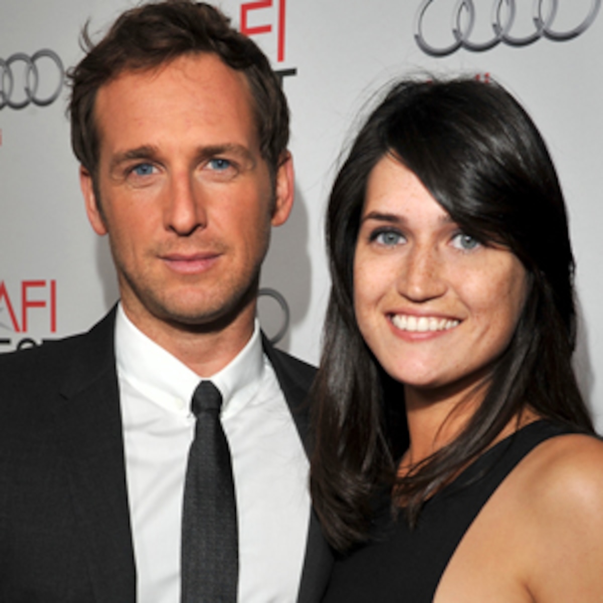 Josh Lucas Welcomes A Son E Online